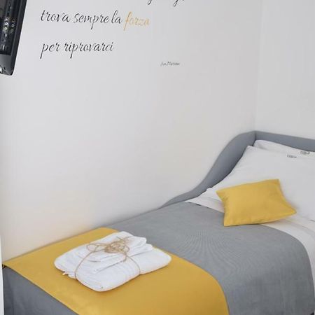 B&B La Veranda Di Gio Torrimpietra Екстер'єр фото